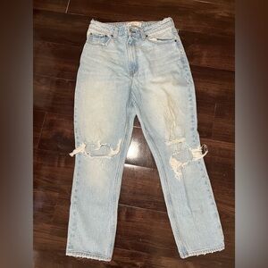 Abercrombie & Fitch The mom high rise curve love size 29